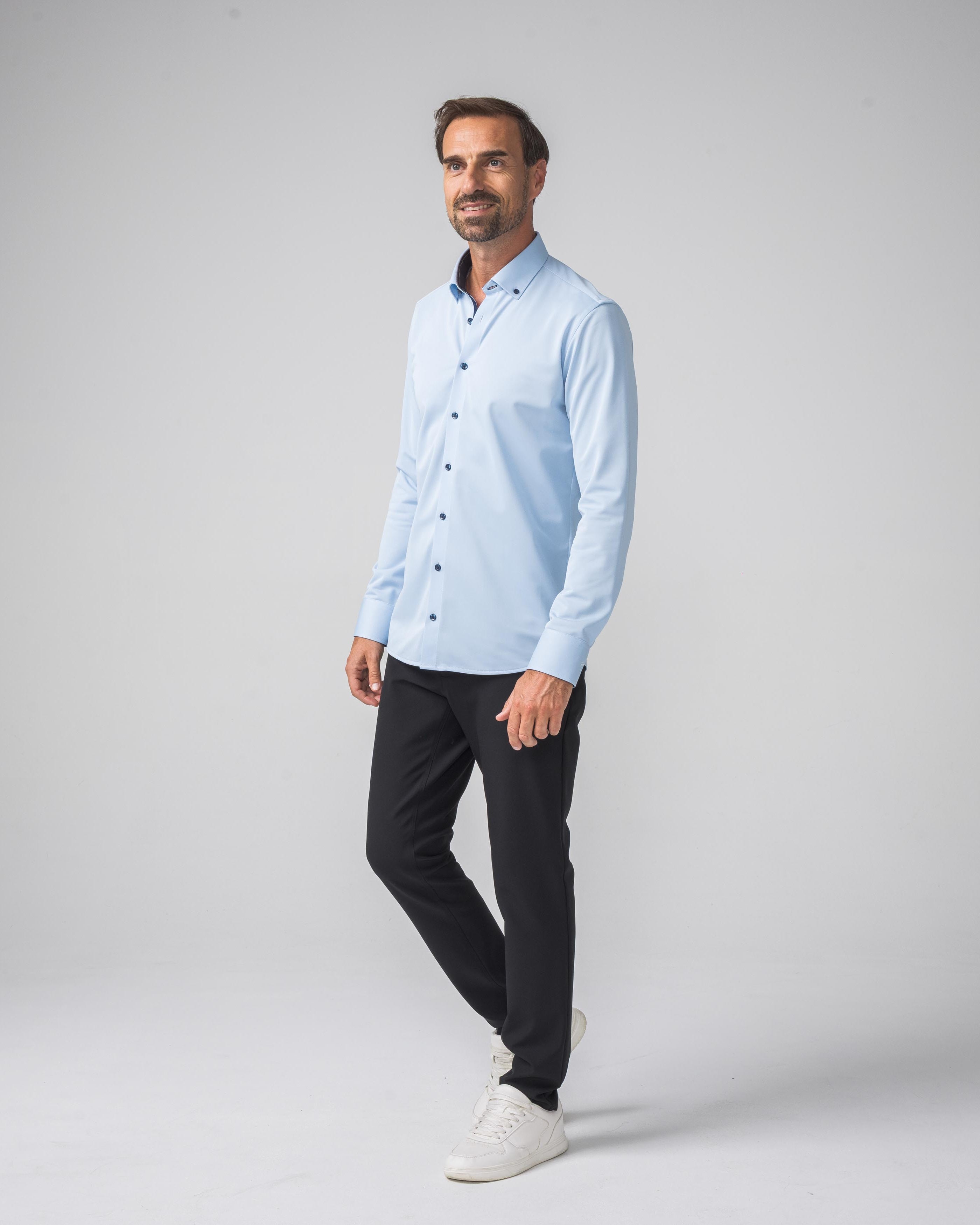 Performance Hemd Button-Down Hellblau/Marine - Noser Fashion AG
