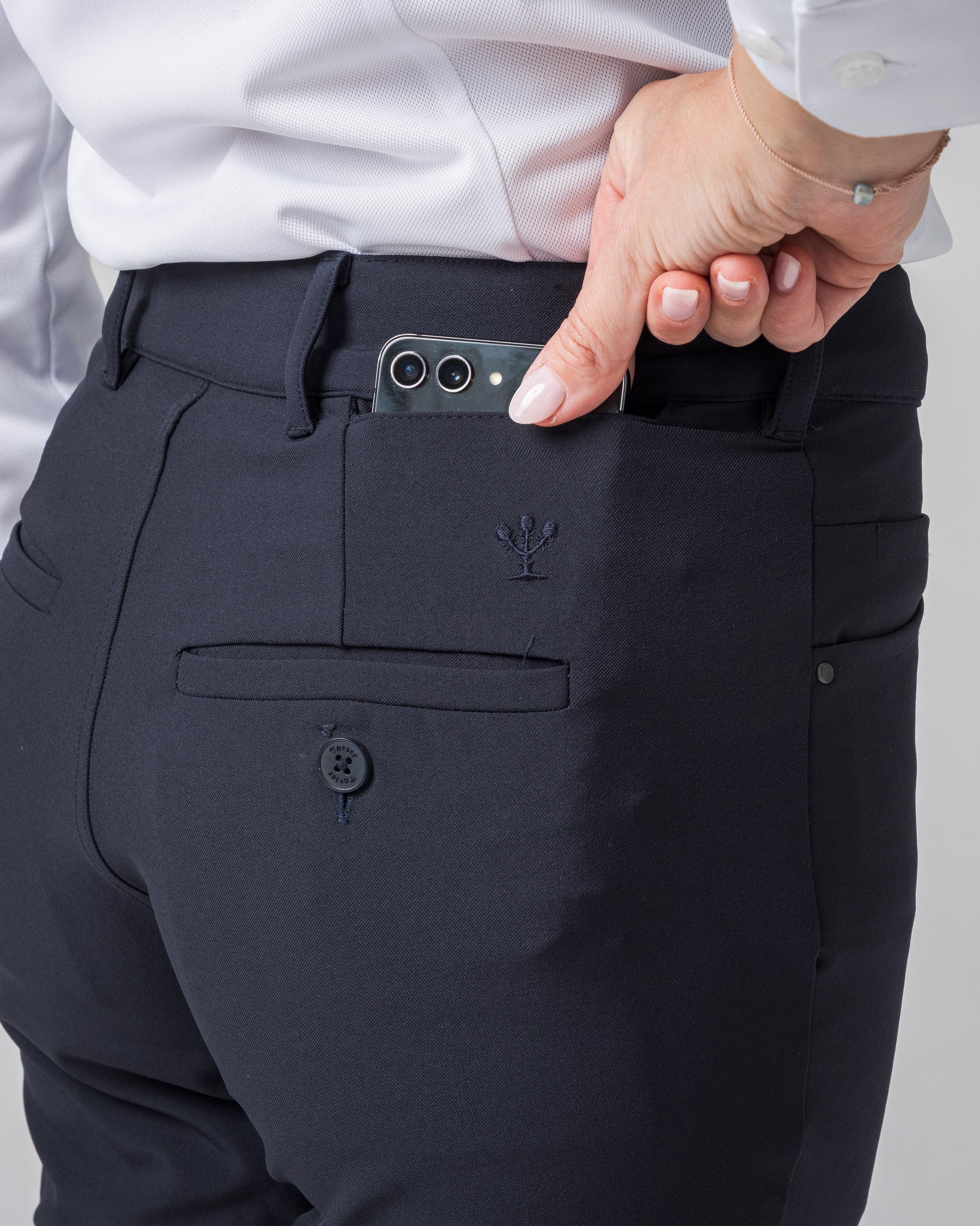 Evolution Hose Damen - Marine - Noser Fashion AG