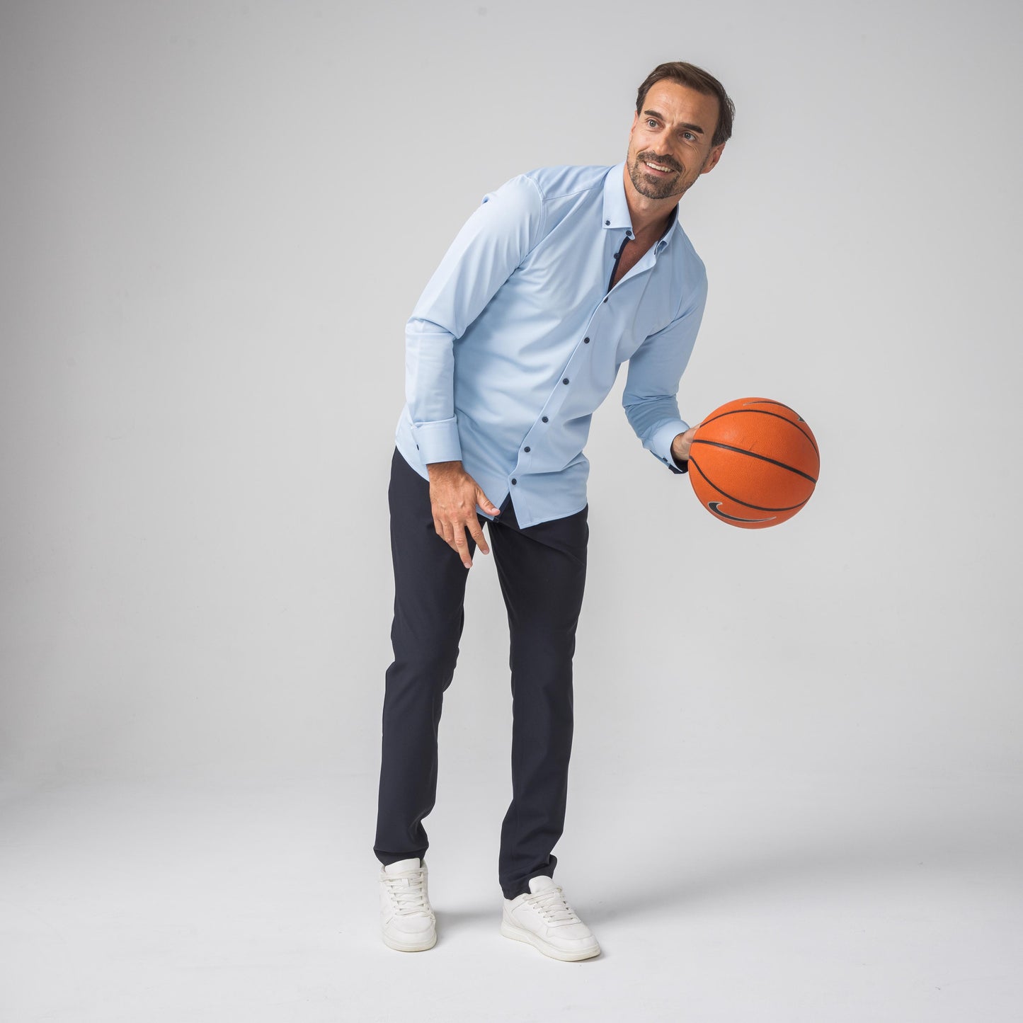 Performance Hemd Button-Down Hellblau/Marine - Noser Fashion AG