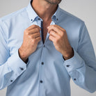 Performance Hemd Button-Down Hellblau/Marine - Noser Fashion AG