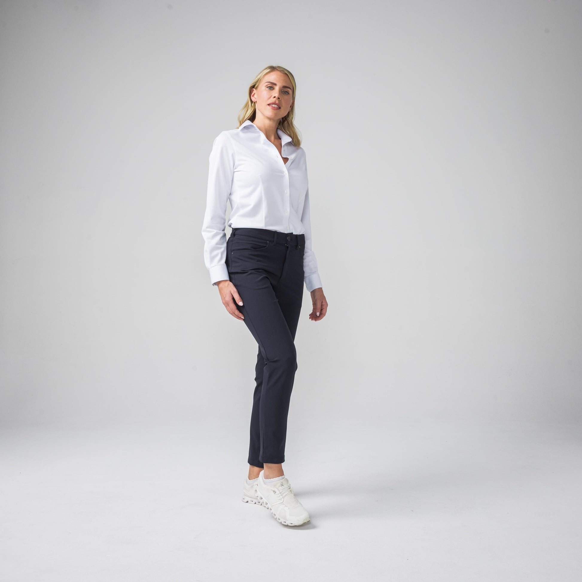 Evolution Hose Damen - Marine - Noser Fashion AG