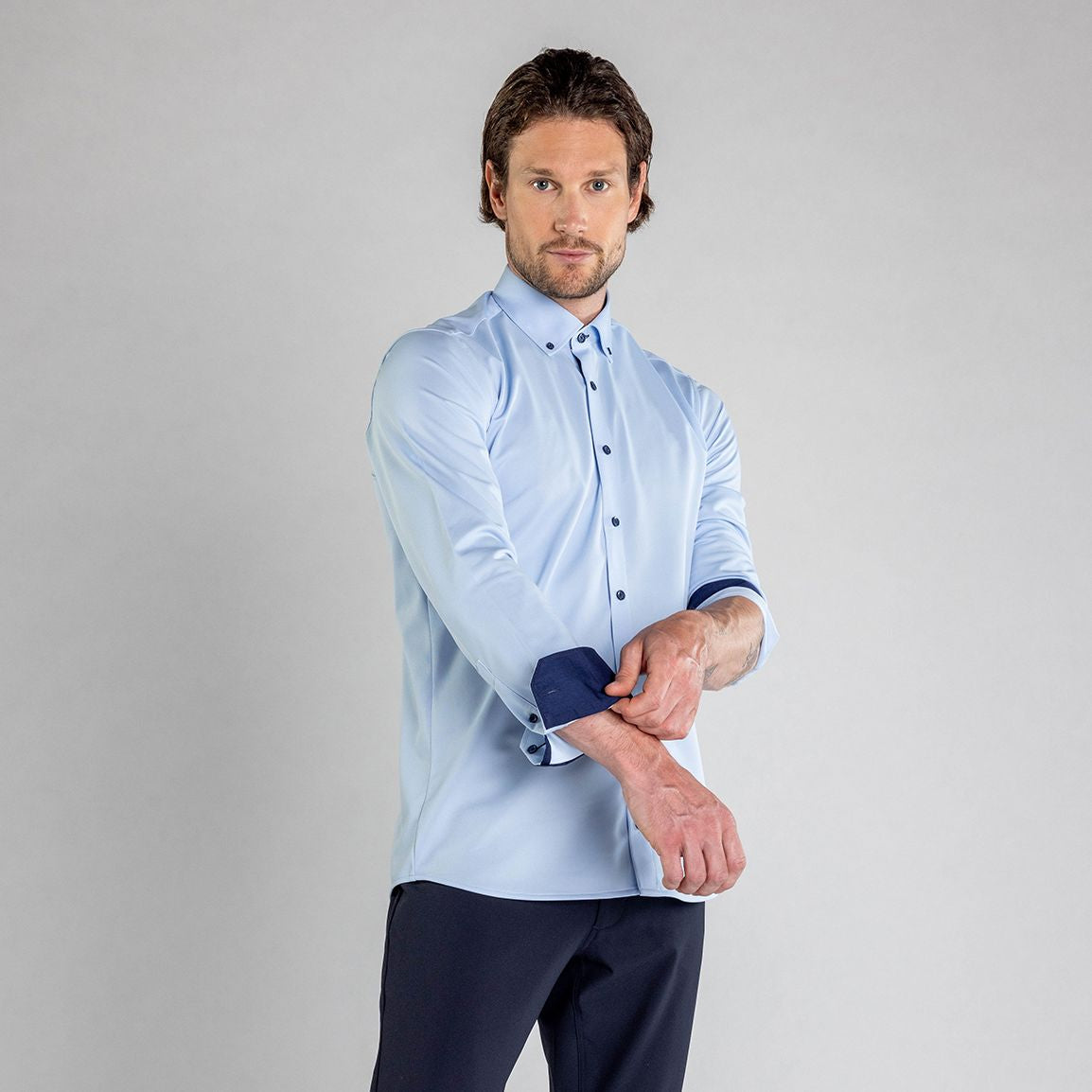 Performance Hemd Button-Down Hellblau/Marine - Noser Fashion AG